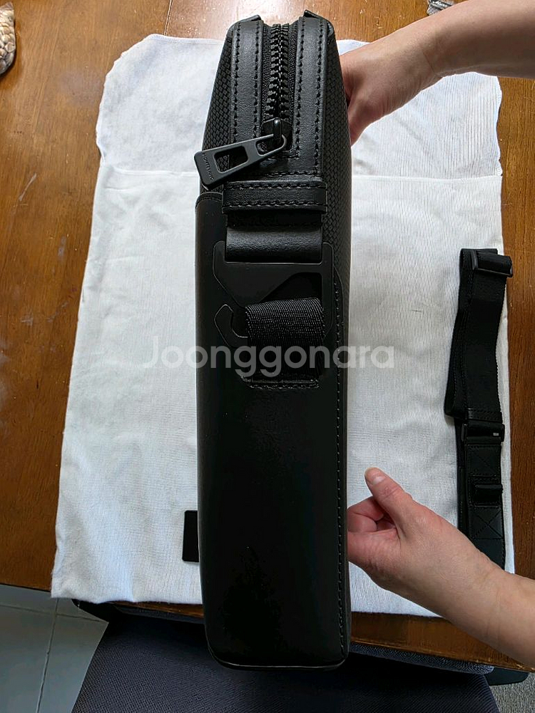 몽블랑 익스트림 2.0 도큐먼트 블랙 서류 가방(정품)--3