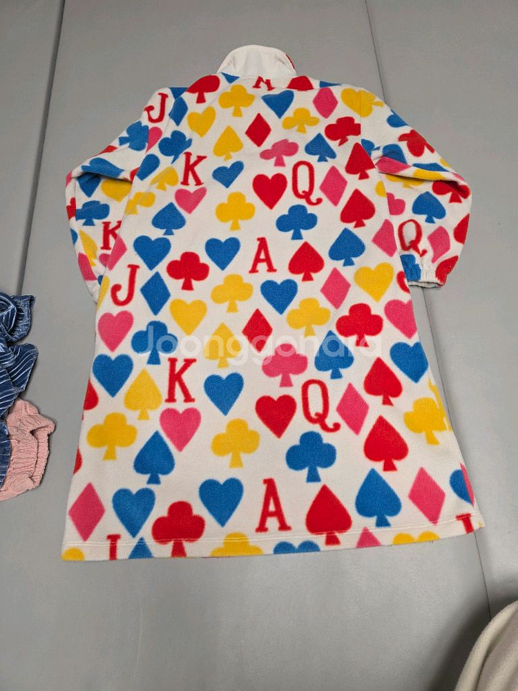 여아옷 박스판매 (페르미츠,베베드피노,로아앤제인)--1