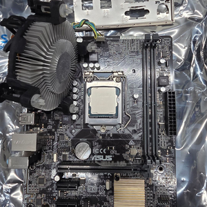 i5 7600 h110m / 3570 h77 / 3570 z77a 팝니다.