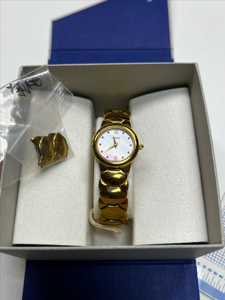 티쏘 여성용 골드 시계 g324k--5