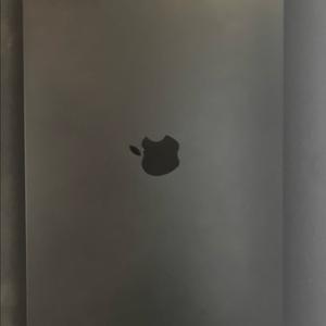 맥북에어 M2 15인치 16GB/256GB