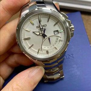 세이코 키네틱 5m84 0af0