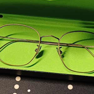 2DITOR 빈티지 엔틱골드 티타늄 안경테