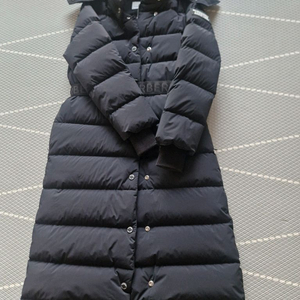 버버리 여성 롱패딩