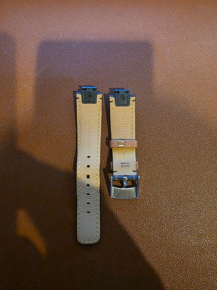 루이비통 땅부르 호라이즌 라이트업 이미지