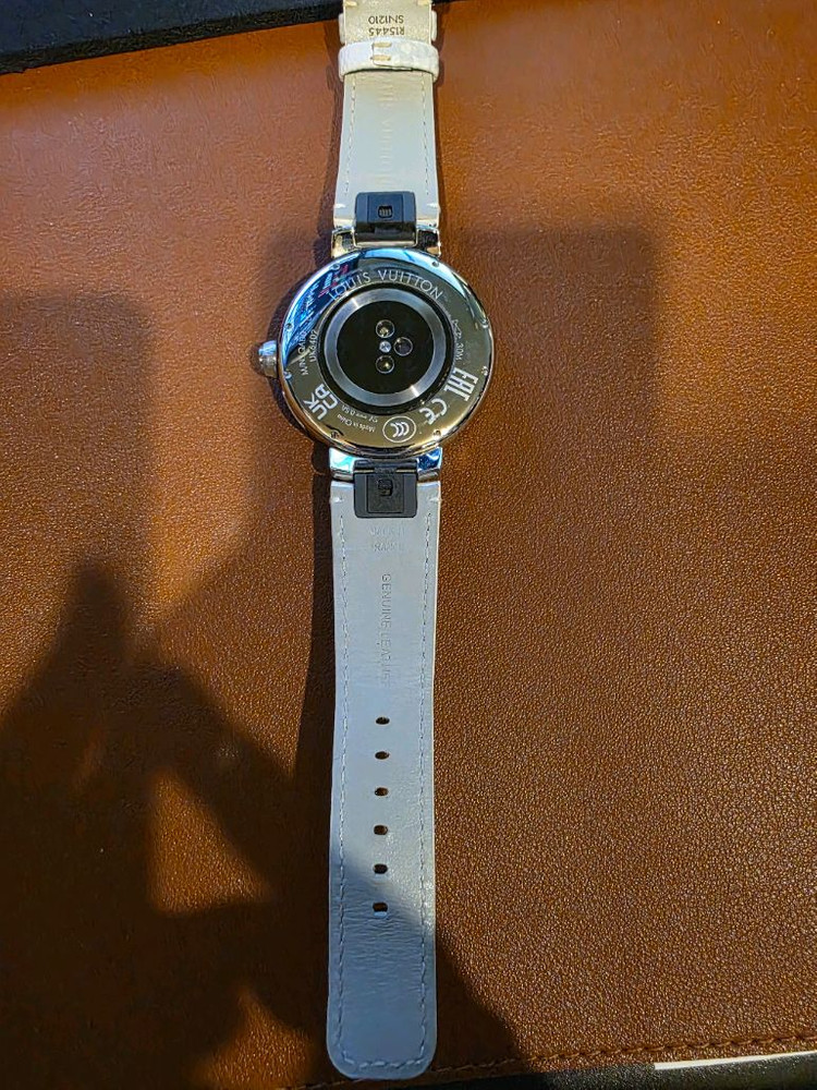 루이비통 땅부르 호라이즌 라이트업 이미지