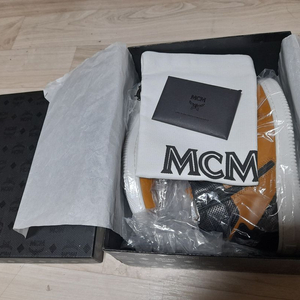 이탈리아제 MCM 명품 어린이신발/아동신발 30사이즈(185mm)