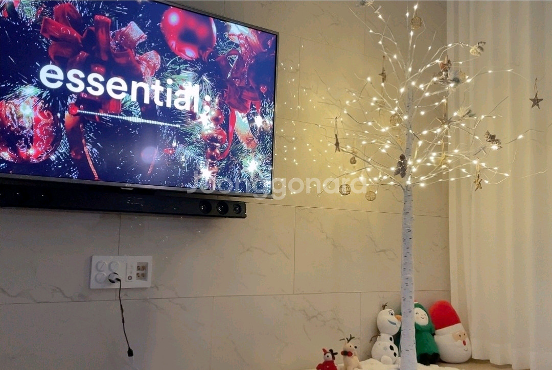 크리스마스 LED 자작나무 트리 180cm 판매합니다.--2