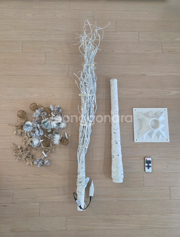 크리스마스 LED 자작나무 트리 180cm 판매합니다.--3