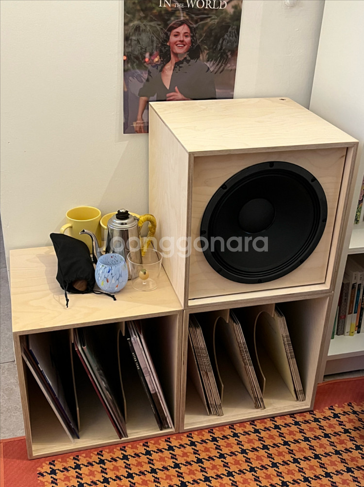 스피커 모형 LP 랙 선반 판매합니다--0