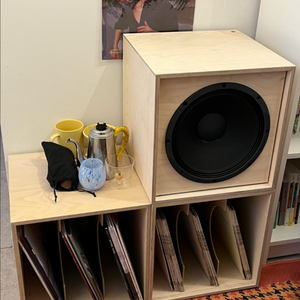 스피커 모형 LP 랙 선반 판매합니다