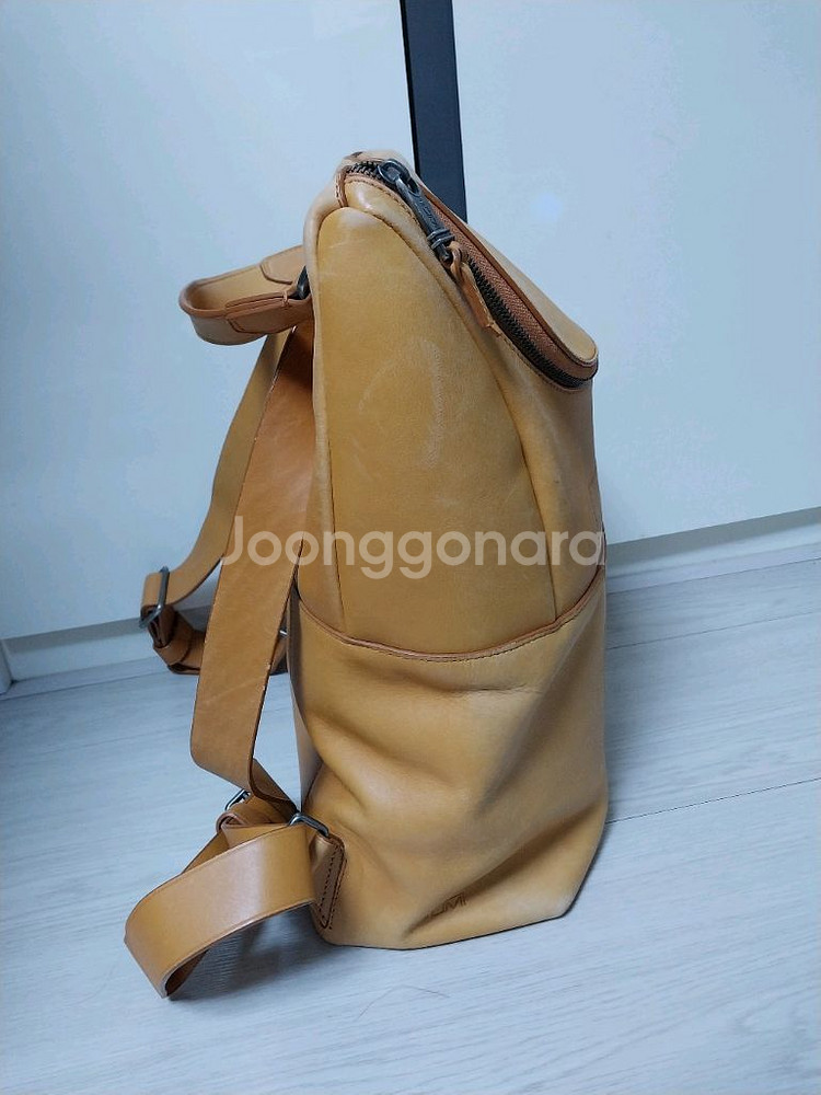 투미 정품 천연 가죽 백팩--4