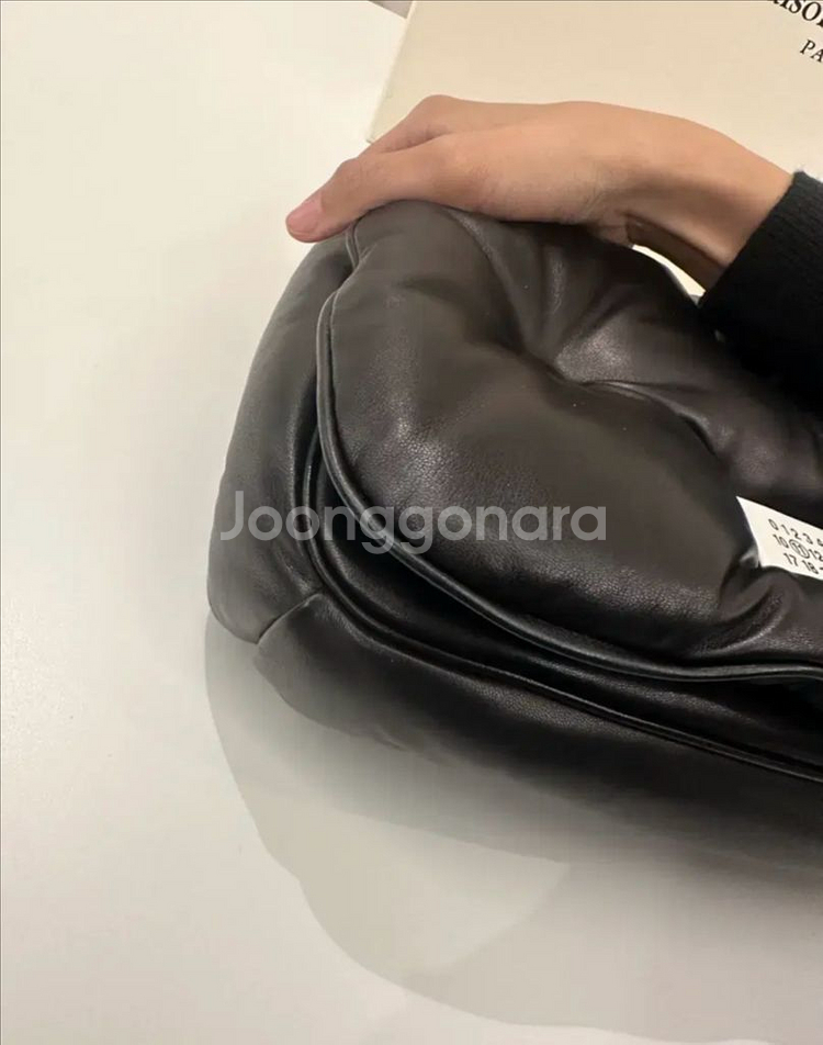 메종 마르지엘라 글램슬램 플랩 미디엄 백--2