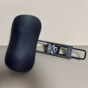 정품 에어론 아틀라스 헤드레스트 패브릭 제품 팝니다