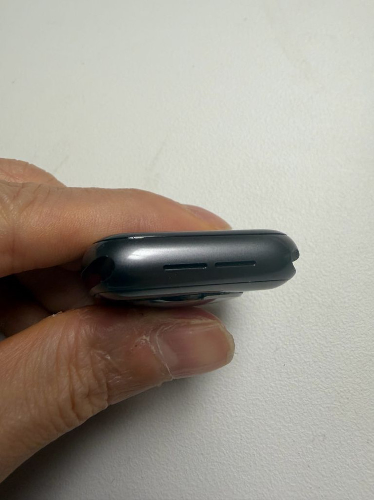 애플워치 4 나이키 40mm 셀룰러 이미지