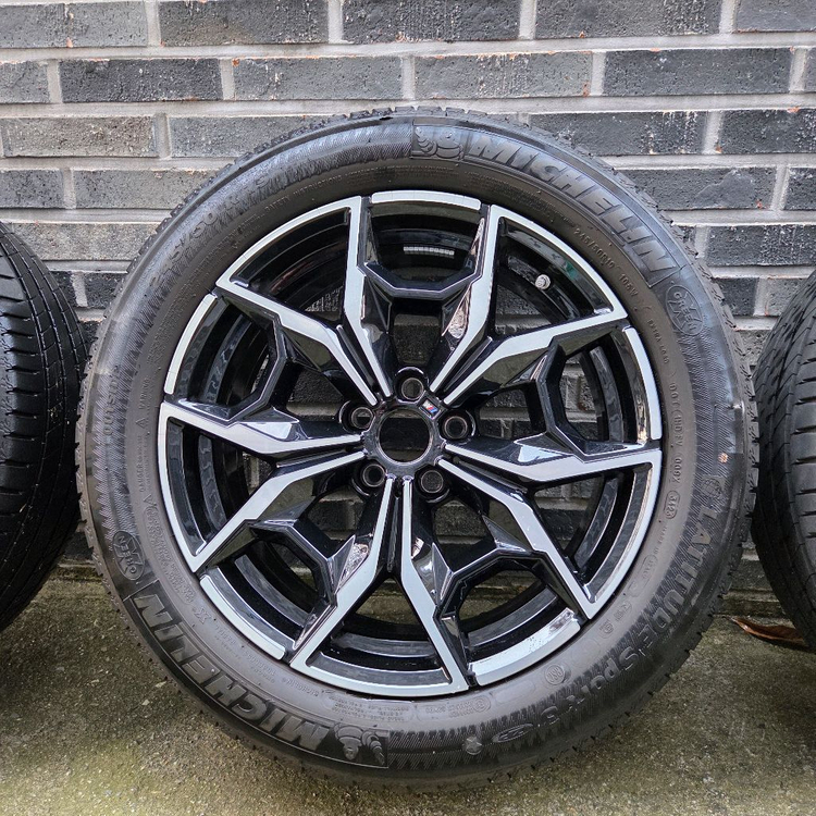 BMW X3 X4 887m 19인치 휠타이어 이미지