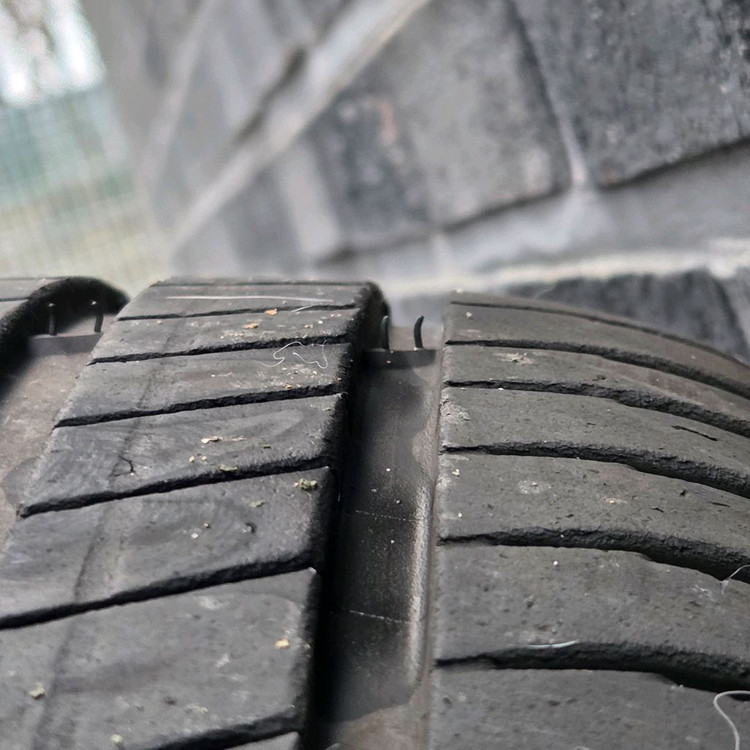 BMW X3 X4 887m 19인치 휠타이어 이미지