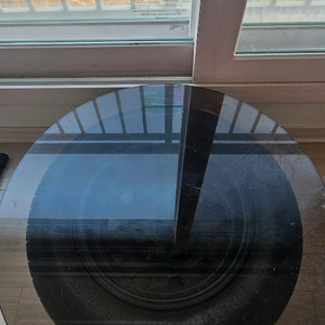 타이어 재활용 원형 유리 테이블