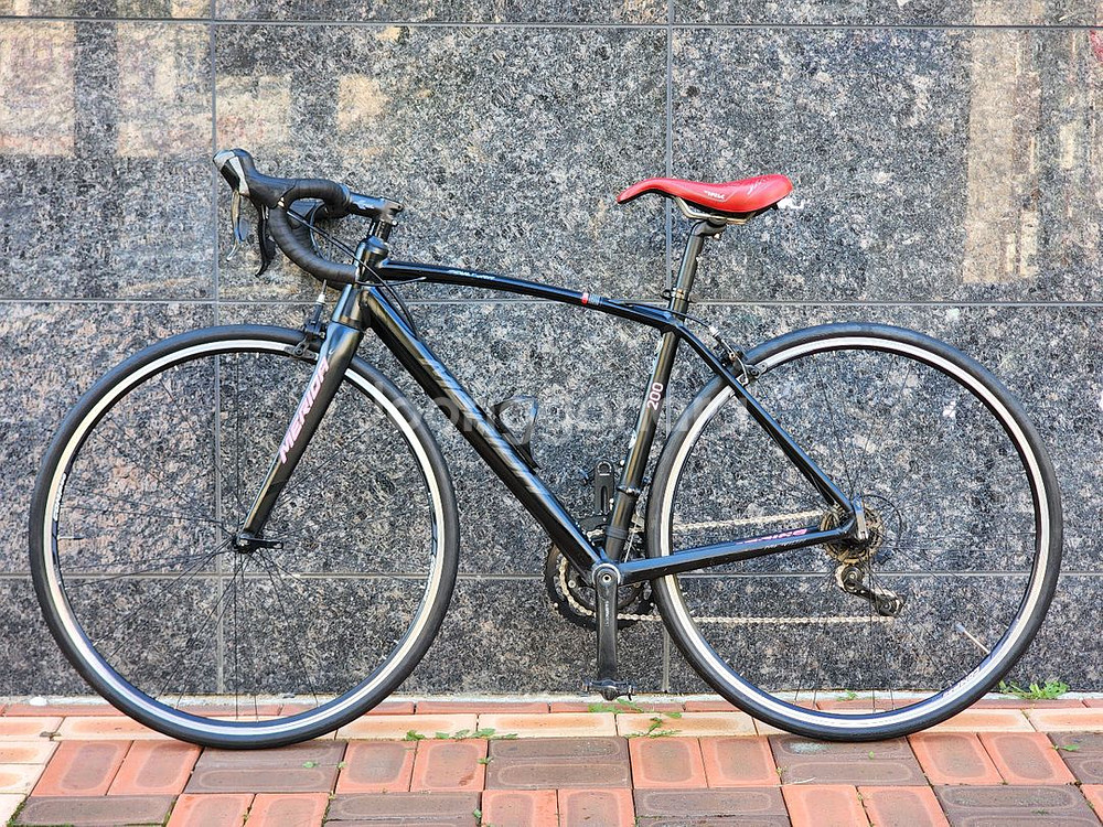 메리다 스컬트라 200 로드 자전거 팝니다--6