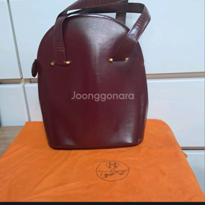 까르띠에 버건디 토트백 까르띠에 가방 이미지