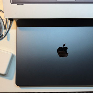 맥북 프로 M4 16gb 512gb 스페이스 블랙