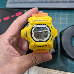 지샥 DW-9100 커스텀 벨베젤 풀박스 판매