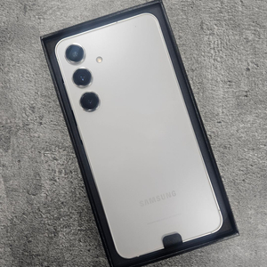 S급 갤럭시S24 대소량판매 도매가 중고폰