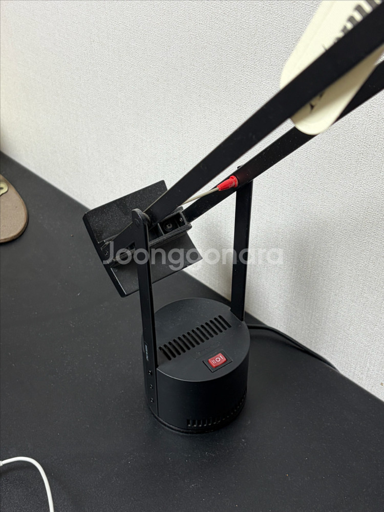 아르떼미때 티지오 조명 (정품)--2