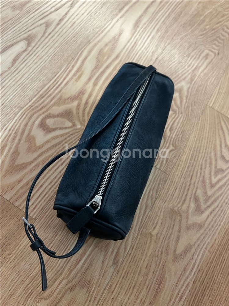 더 로우(The Row)90s 스웨이드 토트백 블랙 색상--5