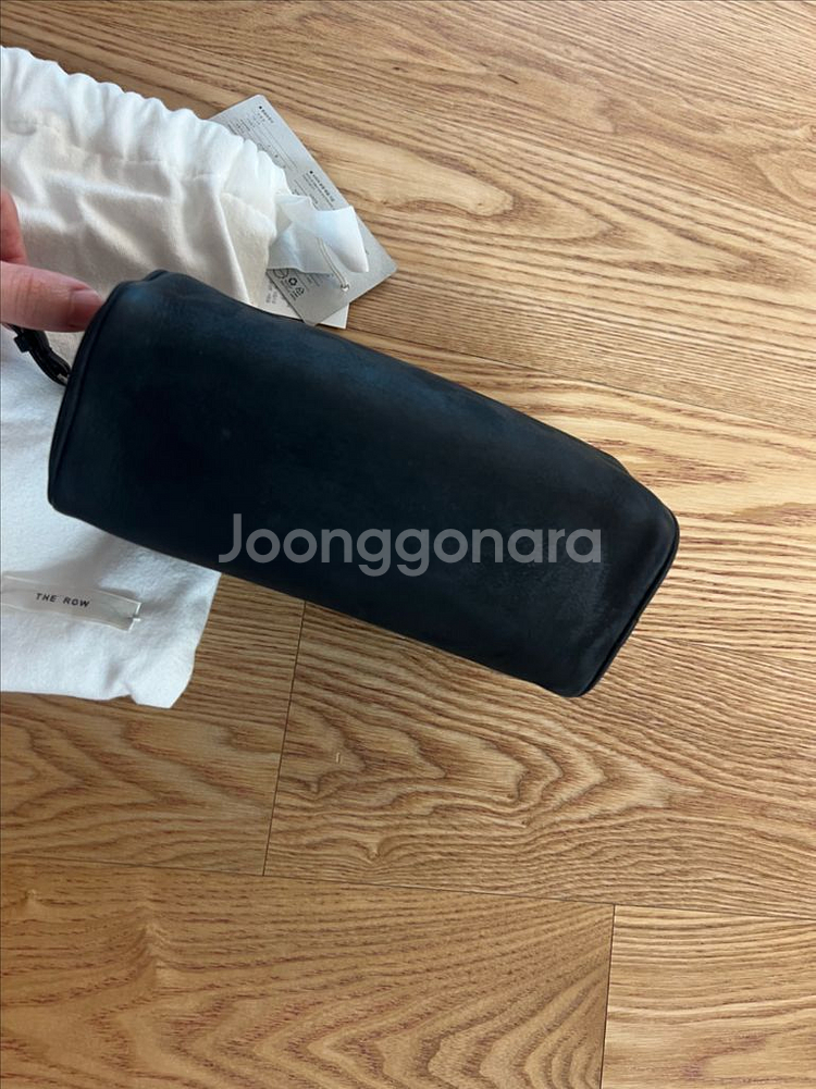 더 로우(The Row)90s 스웨이드 토트백 블랙 색상--7