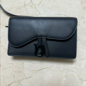 디올 새들 벨트백 무광 블랙