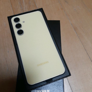 갤럭시S24Fe 256G 개봉새것(정상해지)