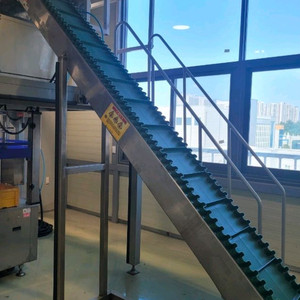 국산 올스텐 경사 상승 이송 벨트 아다치 컨베어 컨베이어 콘베어 + 공급호퍼피더