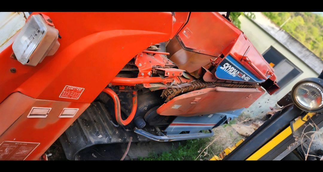 대동 콤바인 R1-450 벼베는기계 타작하는기계 운반차 수리용이나 부품용--1