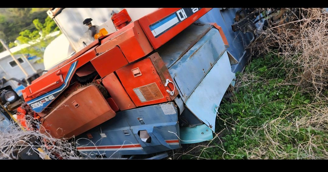 대동 콤바인 R1-450 벼베는기계 타작하는기계 운반차 수리용이나 부품용--3