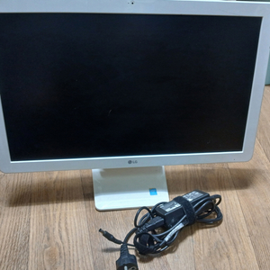 LG 22V240 올인원PC SSD120 CPU N3230 2.16GHz