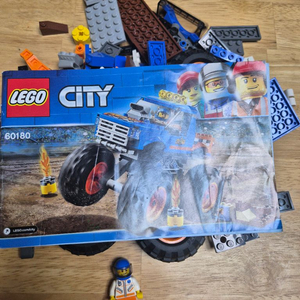 레고60180