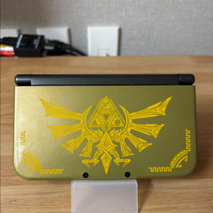 닌텐도 New 3DS XL 젤다 에디션(하우싱)