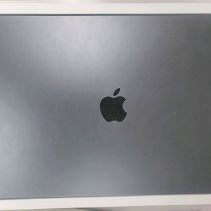 맥북프로 M3 16인치 36GB 512GB 싸게 팝니다