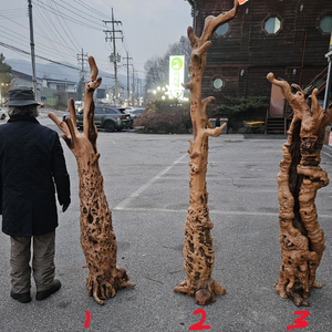 고급 원목옷걸이 스탠드옷걸이 옷걸이행거 원목행거 옷걸이스탠드 대추나무 스탠딩옷걸이 팝니다.