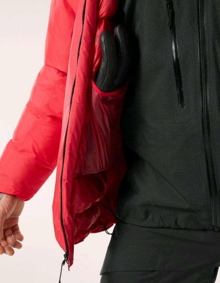 아크테릭스 남자 알파 라이트웨이트 파카 레드 블프 팝니다 이미지