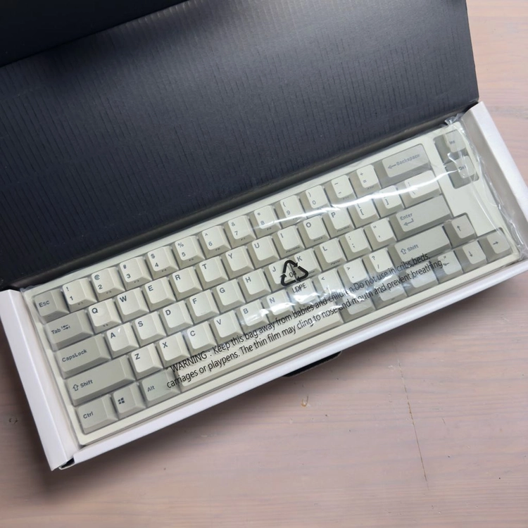 레오폴드 FC660M PD 화이트 투톤 기계식 키보드 넌클릭 갈축 이미지