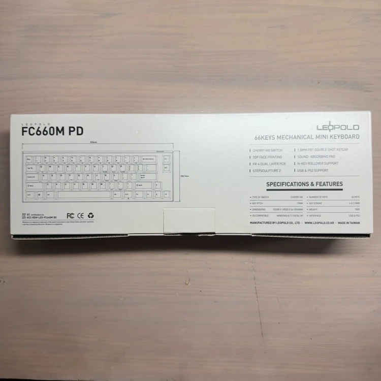 레오폴드 FC660M PD 화이트 투톤 기계식 키보드 넌클릭 갈축 이미지