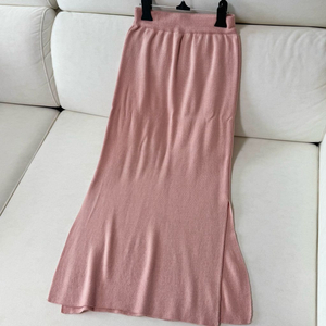 연핑크 니트 스커트