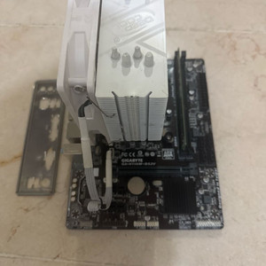 기가바이트 메인보드+i3-6100+쿨러+램 세트