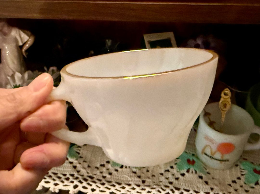 앵커 호킹 빈티지 밀크글라스 커피잔 이미지