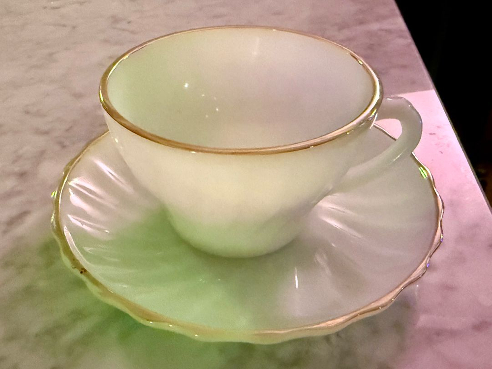 앵커 호킹 빈티지 밀크글라스 커피잔 이미지