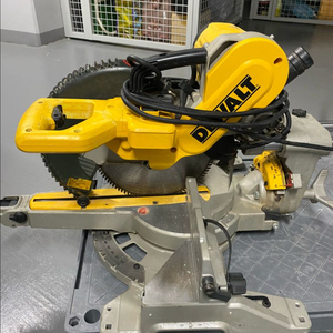 dws727 디월트10인치 슬라이딩 각도절단기