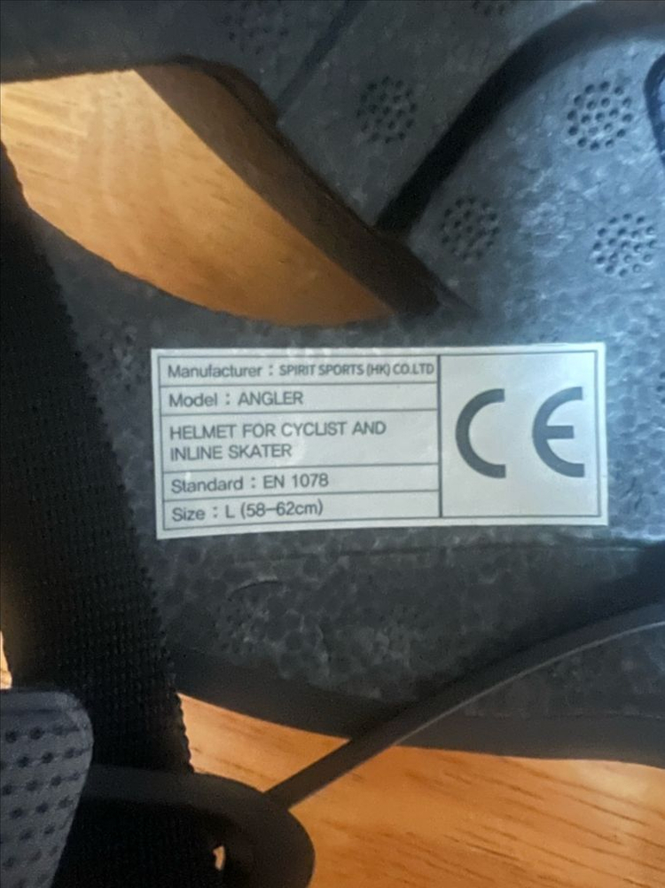 크랭크 앵글러 자전거 헬멧--4