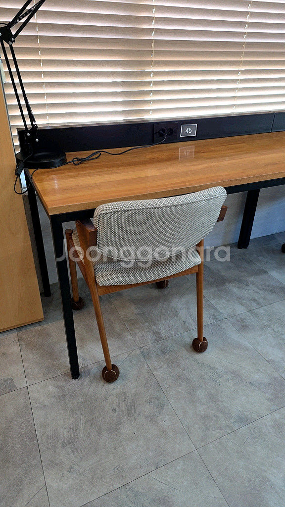 패브릭 원목의자--0